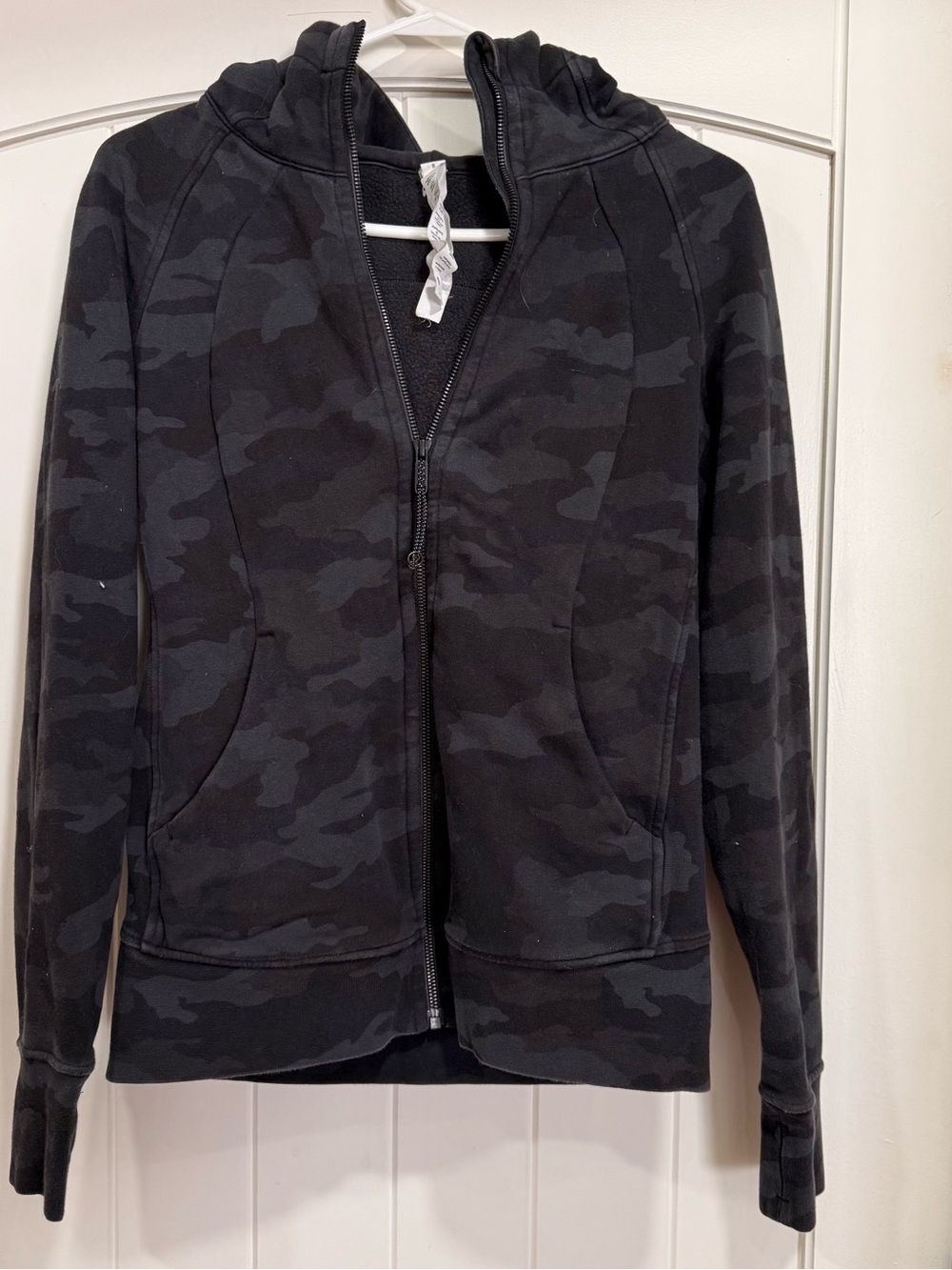 Lululemon Scuba Hoodie Full Zip Black Camo Size 8